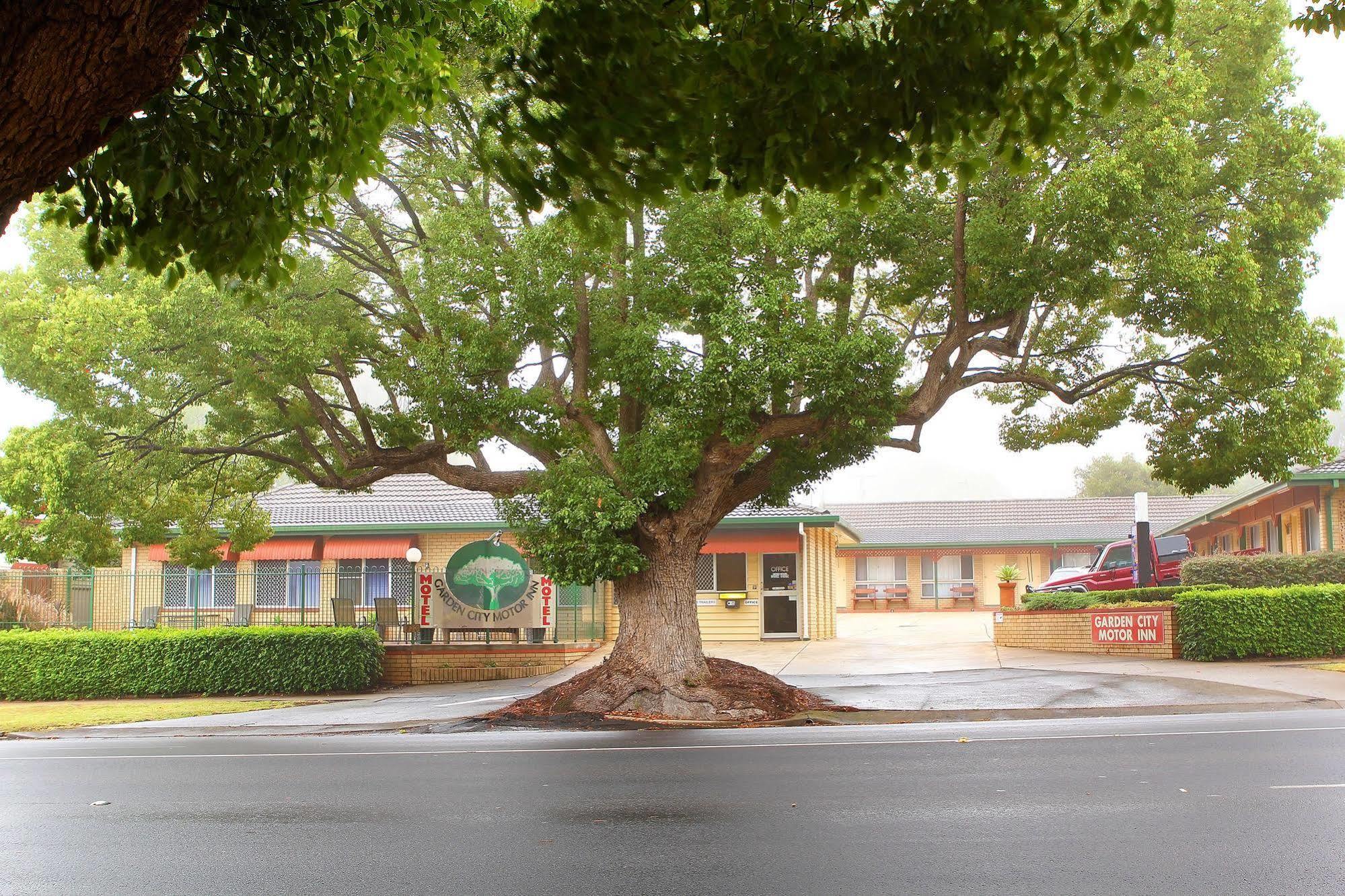 Garden City Motor Inn Toowoomba Extérieur photo